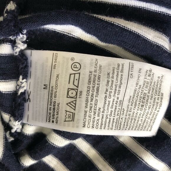 Gap size medium navy/white striped tshirt dress - Picture 5 of 9